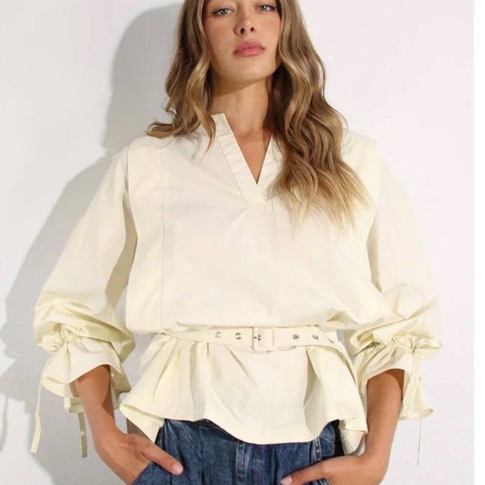 The Cassie Pleated Back Blouse – Puff Sleeve with Ribbon Ties - Picture 3 of 6